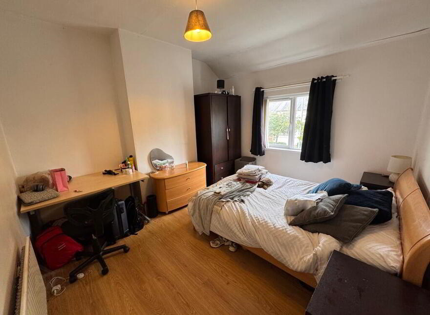 102 Ulsterville Avenue, Belfast, BT9 7AR