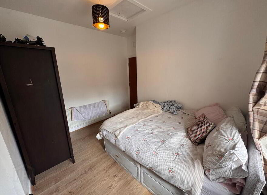 102 Ulsterville Avenue, Belfast, BT9 7AR