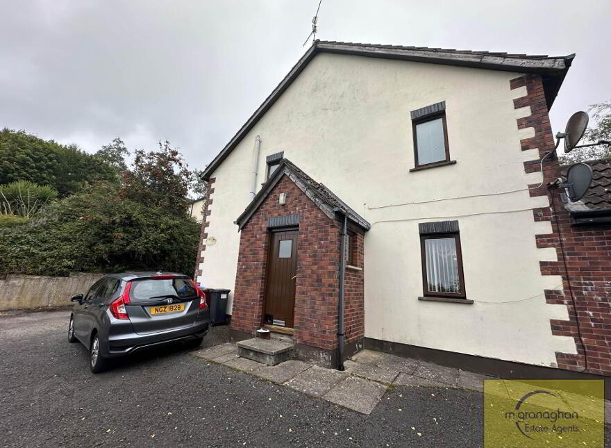 Apartment 2 Meadowhill, Glen Road, Belfast, BT11 8QR photo