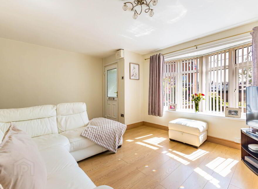 6 Tamery Pass, Beersbridge, Belfast, BT6 9EJ