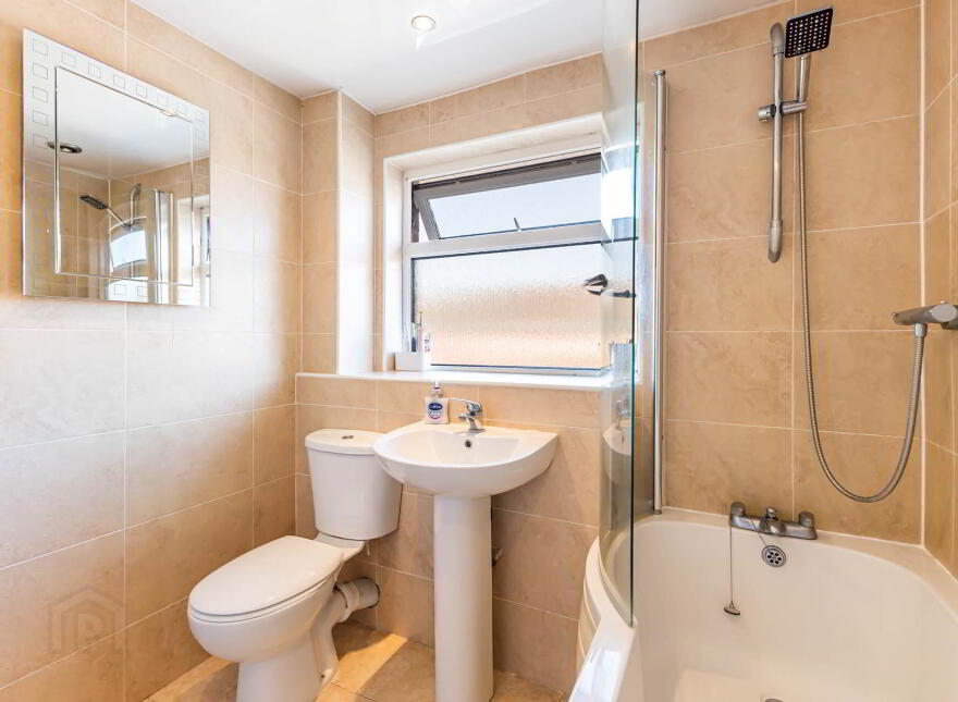 6 Tamery Pass, Beersbridge, Belfast, BT6 9EJ