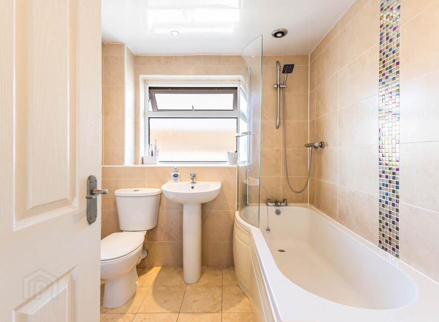 6 Tamery Pass, Beersbridge, Belfast, BT6 9EJ