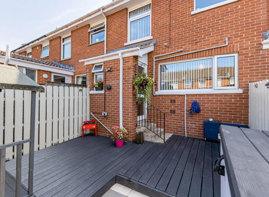 6 Tamery Pass, Beersbridge, Belfast, BT6 9EJ
