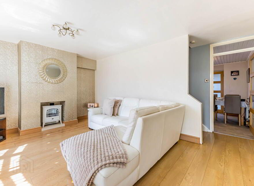 6 Tamery Pass, Beersbridge, Belfast, BT6 9EJ