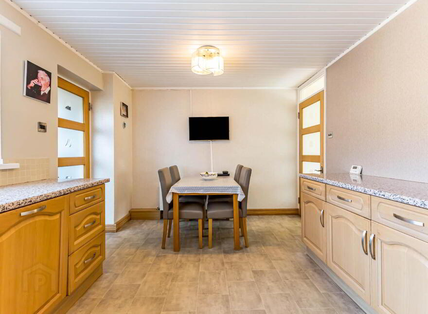 6 Tamery Pass, Beersbridge, Belfast, BT6 9EJ