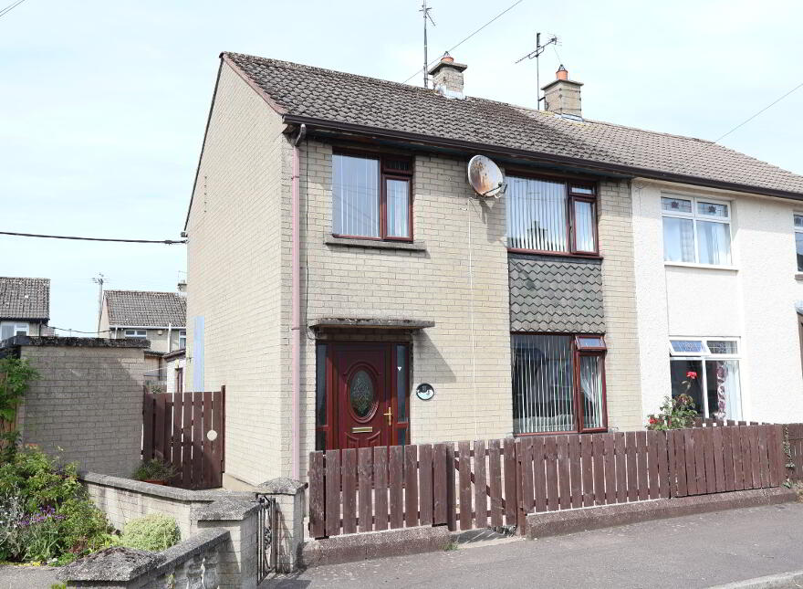 11 Benbradagh Avenue, Limavady, BT49 0AP