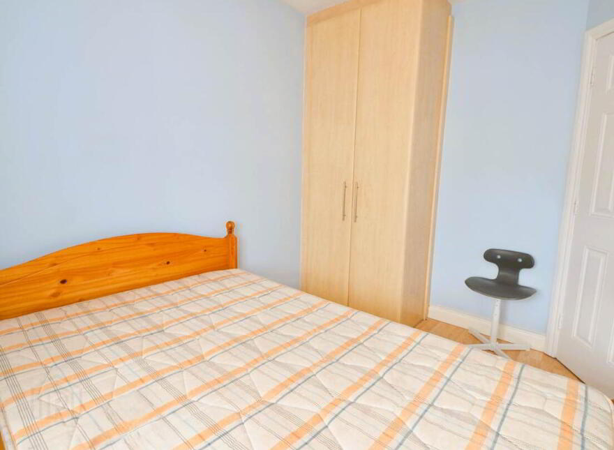 64 Holywell Manor, Swords, K67TY31