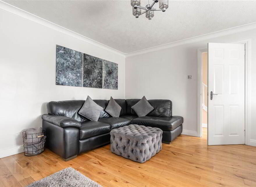 25 Dunfane Crescent, Ballymena, BT43 7NF