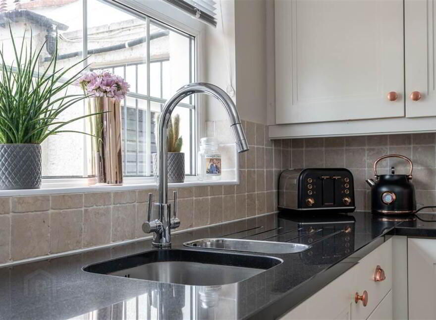 25 Dunfane Crescent, Ballymena, BT43 7NF