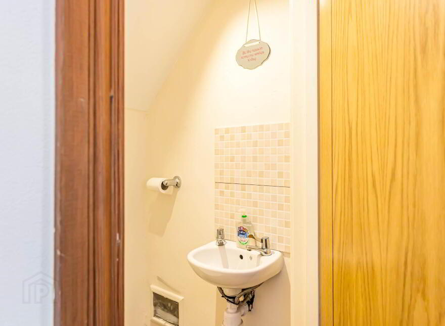 81 Orchardville Gardens, Finaghy, Belfast, BT10 0JU