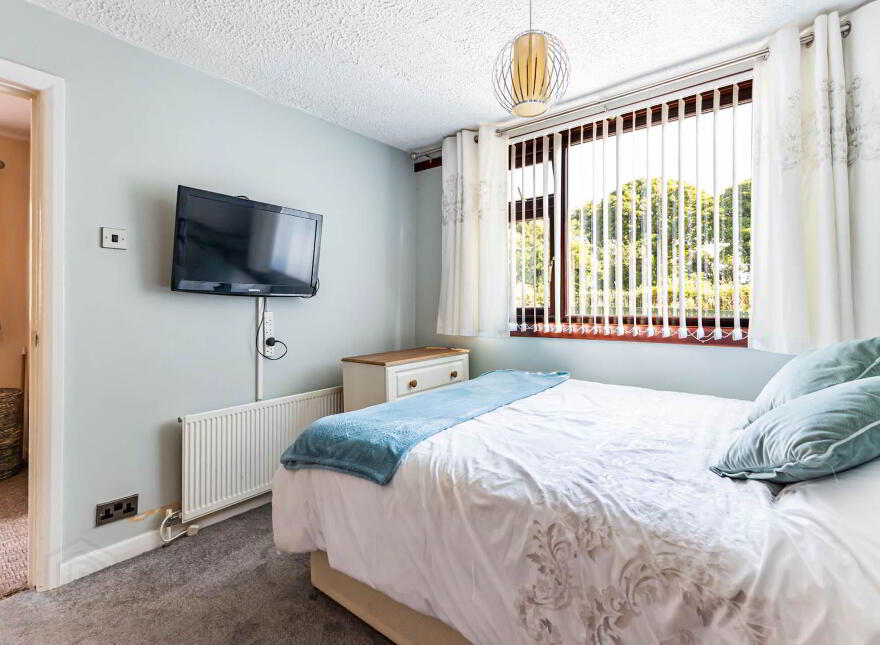 81 Orchardville Gardens, Finaghy, Belfast, BT10 0JU
