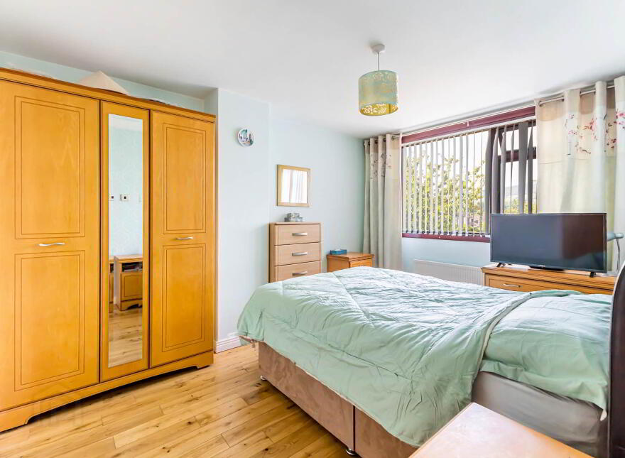 81 Orchardville Gardens, Finaghy, Belfast, BT10 0JU
