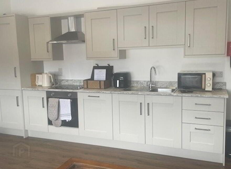 The Bank Managers Apartment 11 11 Main Street, Irvinestown, BT94 1GJ