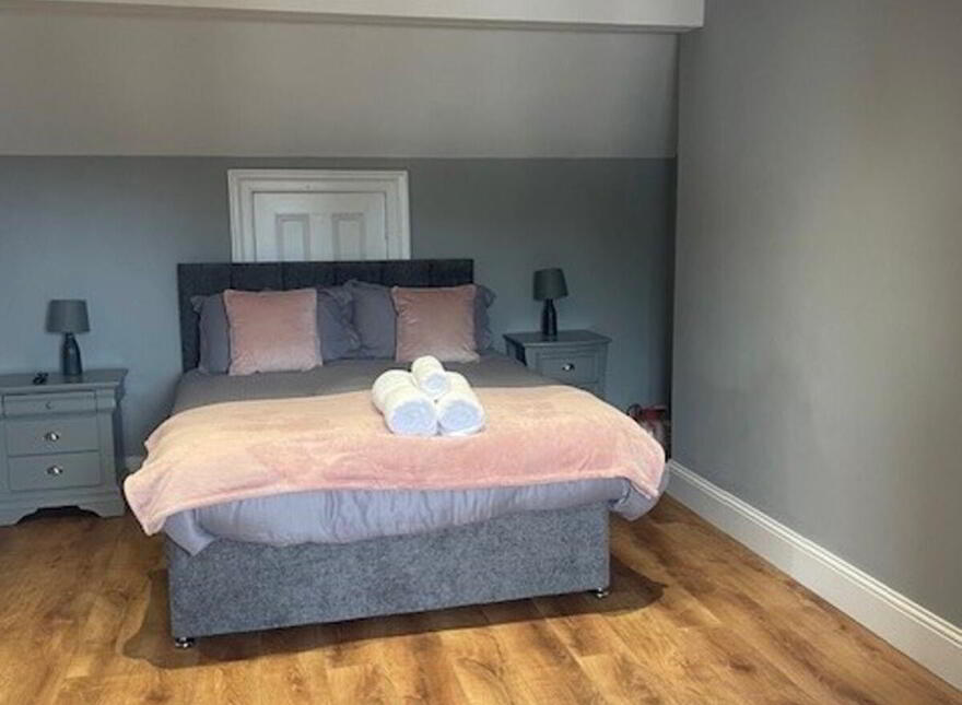 The Bank Managers Apartment 11 11 Main Street, Irvinestown, BT94 1GJ