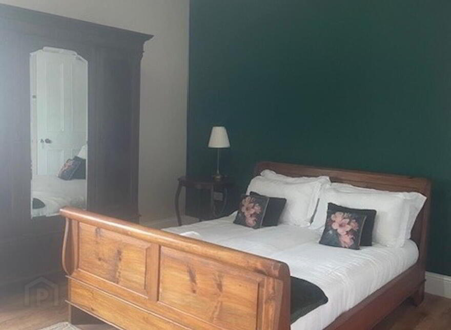 The Bank Managers Apartment 11 11 Main Street, Irvinestown, BT94 1GJ