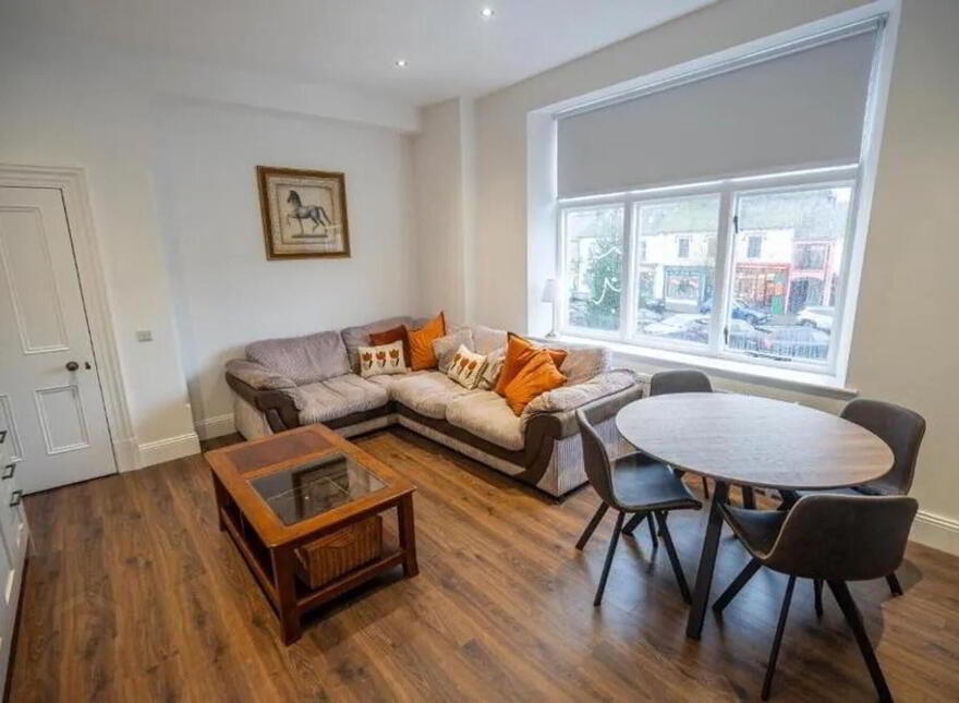 The Bank Managers Apartment 11 11 Main Street, Irvinestown, BT94 1GJ