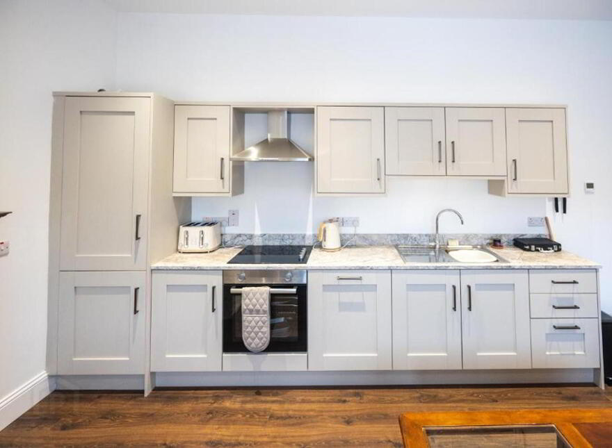 The Bank Managers Apartment 11 11 Main Street, Irvinestown, BT94 1GJ