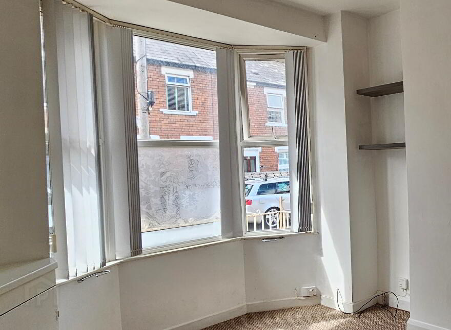 126 Hyndford Street, Belfast, BT5 5JG