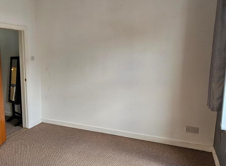 126 Hyndford Street, Belfast, BT5 5JG