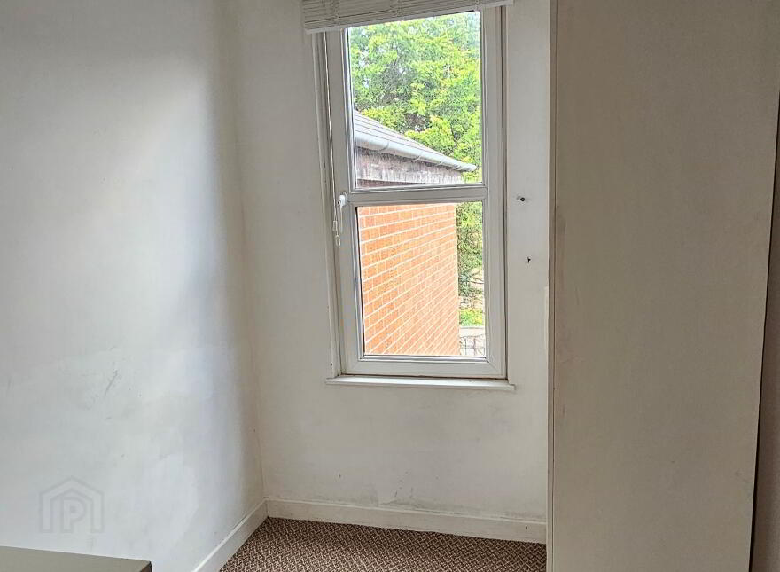 126 Hyndford Street, Belfast, BT5 5JG