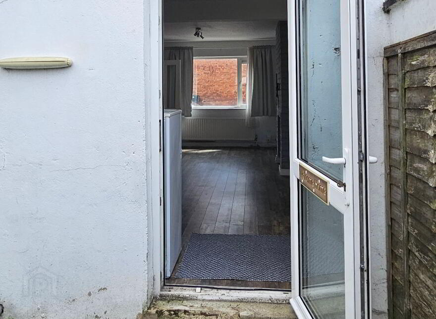 61 Woodcot Avenue, Belfast, BT5 5JB