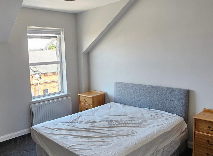 Unit 5, 1b Ravenscroft Avenue, Belfast, BT5 5BA