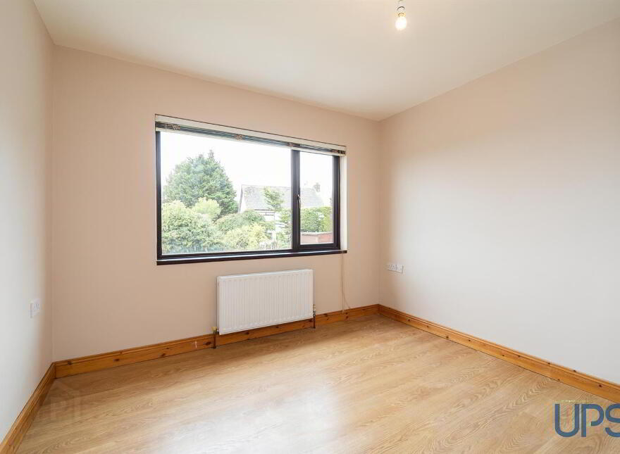 6 Hillhead Avenue, Stewartstown Road, Belfast, BT11 9GD