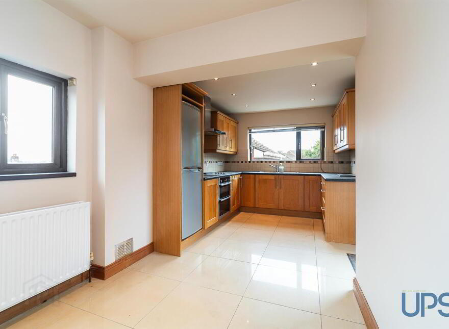 6 Hillhead Avenue, Stewartstown Road, Belfast, BT11 9GD
