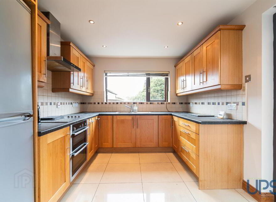 6 Hillhead Avenue, Stewartstown Road, Belfast, BT11 9GD