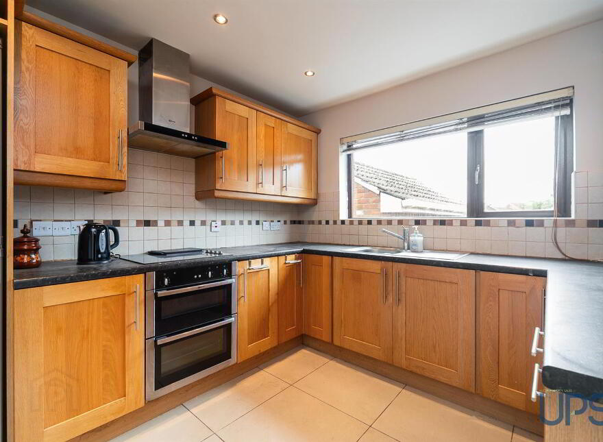 6 Hillhead Avenue, Stewartstown Road, Belfast, BT11 9GD