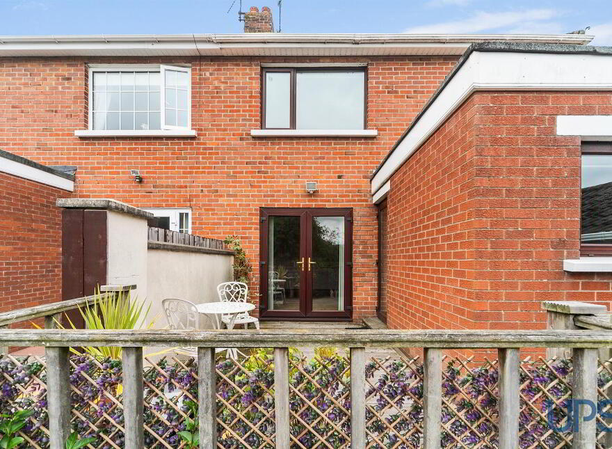 6 Hillhead Avenue, Stewartstown Road, Belfast, BT11 9GD