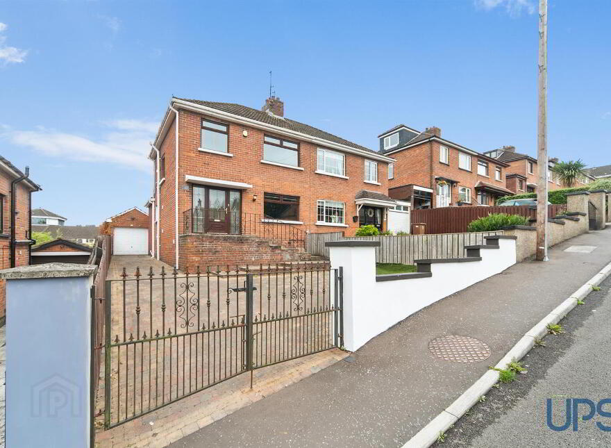 6 Hillhead Avenue, Stewartstown Road, Belfast, BT11 9GD photo