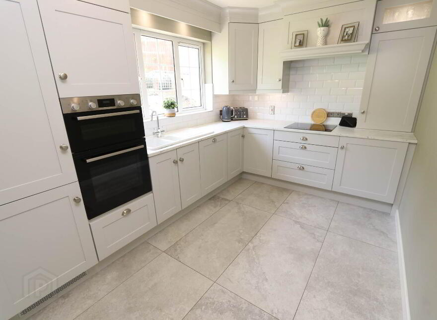 24 Hollybank, Lisnaskea, BT92 0GE