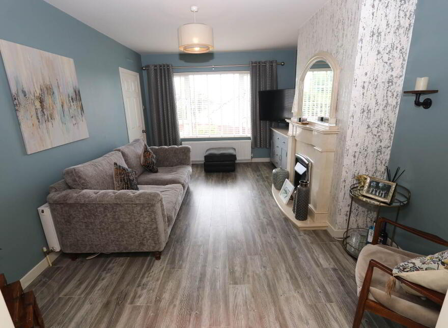 24 Hollybank, Lisnaskea, BT92 0GE