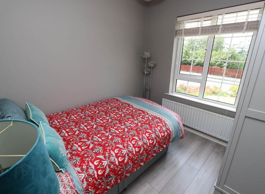24 Hollybank, Lisnaskea, BT92 0GE