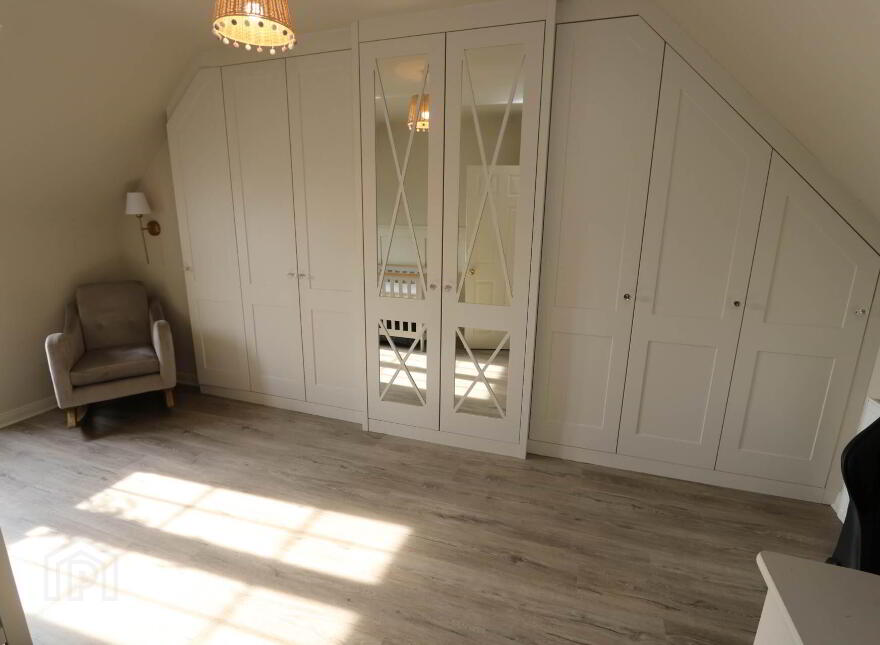 24 Hollybank, Lisnaskea, BT92 0GE