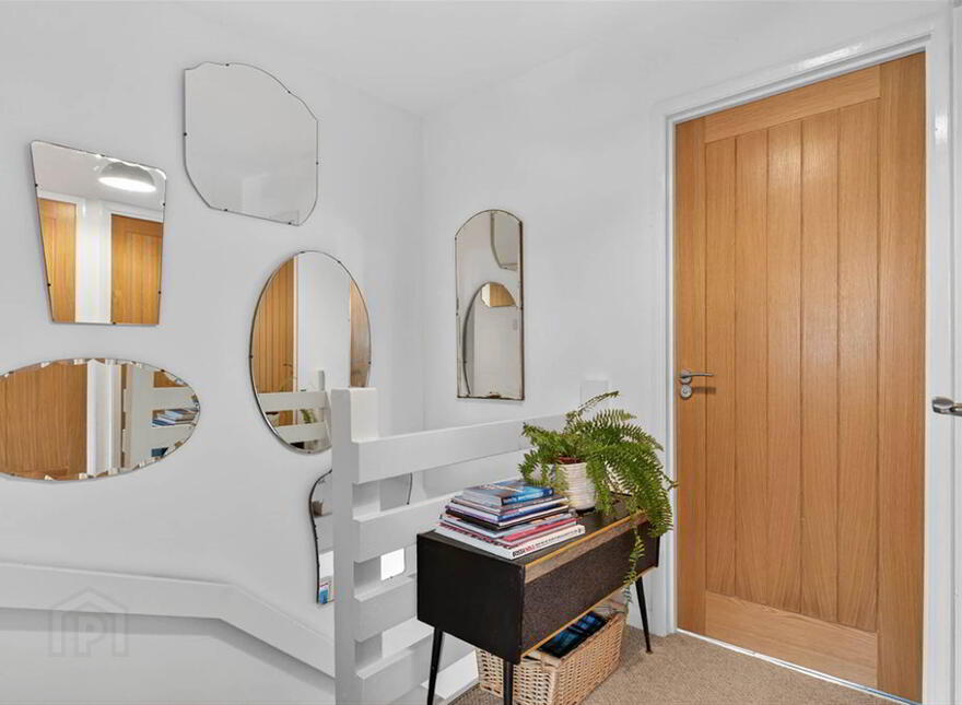 6 Causeway Court, Portrush, BT56 8SJ
