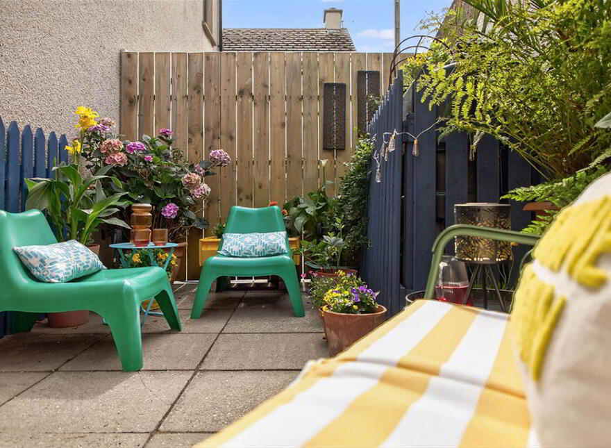 6 Causeway Court, Portrush, BT56 8SJ