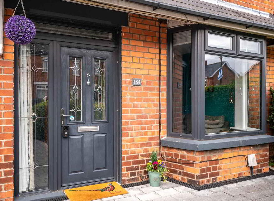 184 Connsbrook Avenue, Belfast, BT4 1JY