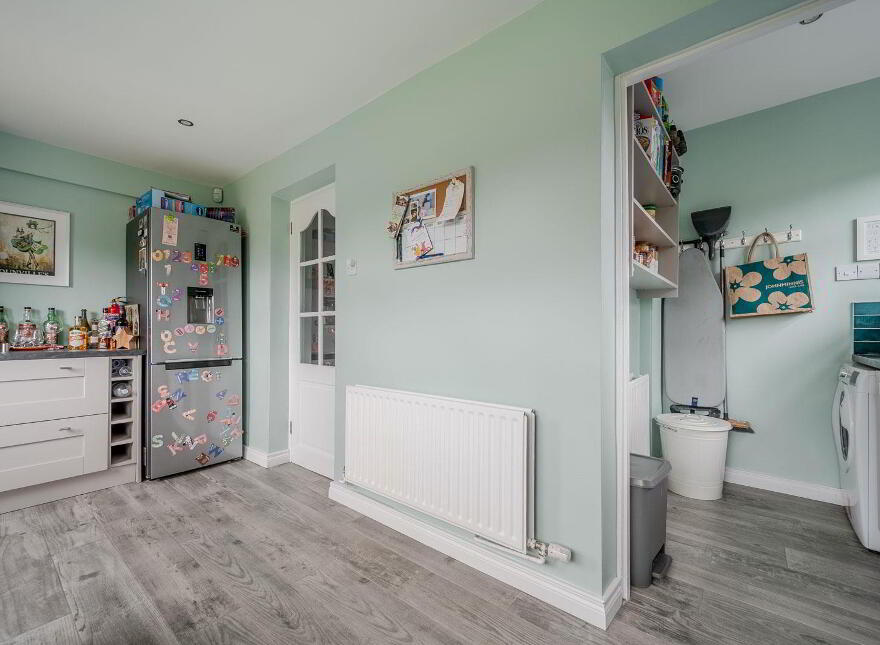 184 Connsbrook Avenue, Belfast, BT4 1JY