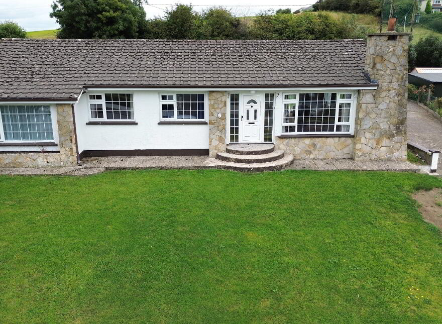 No. 37 Rockdaniel Road, Carrickmacross, A81TC96 photo