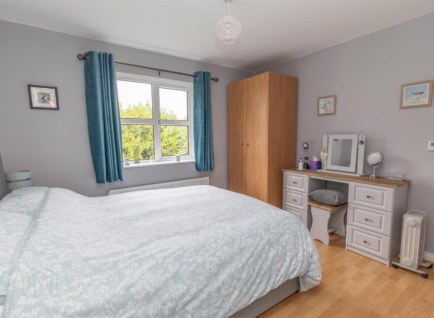 23 Lawnfield Grove, Newcastle, BT33 0US