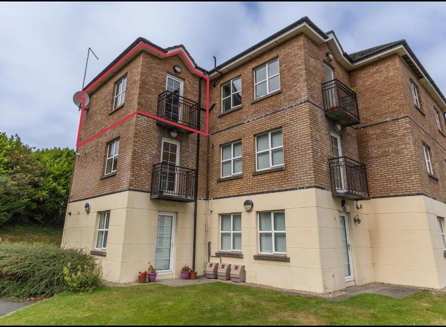 23 Lawnfield Grove, Newcastle, BT33 0US