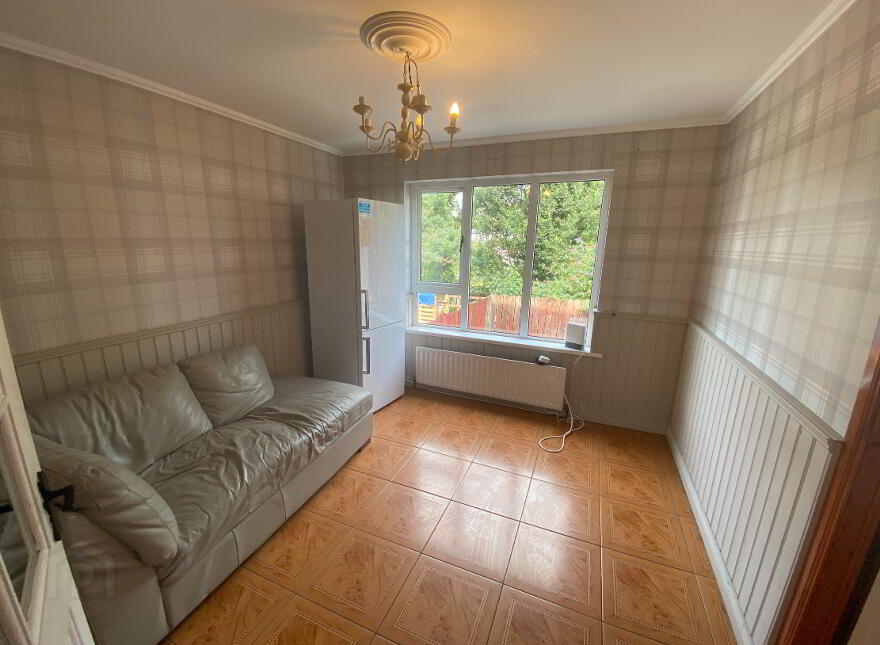 2 Ely Gardens, Enniskillen, BT74 7HZ