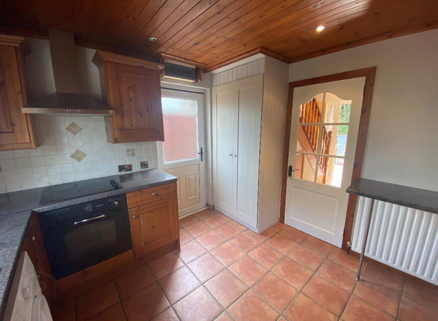 2 Ely Gardens, Enniskillen, BT74 7HZ