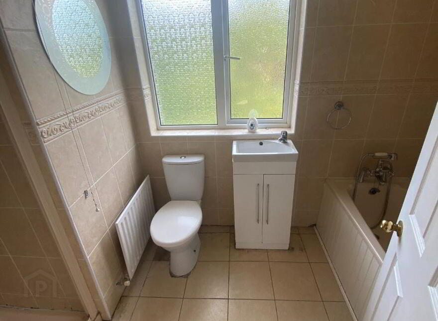 2 Ely Gardens, Enniskillen, BT74 7HZ