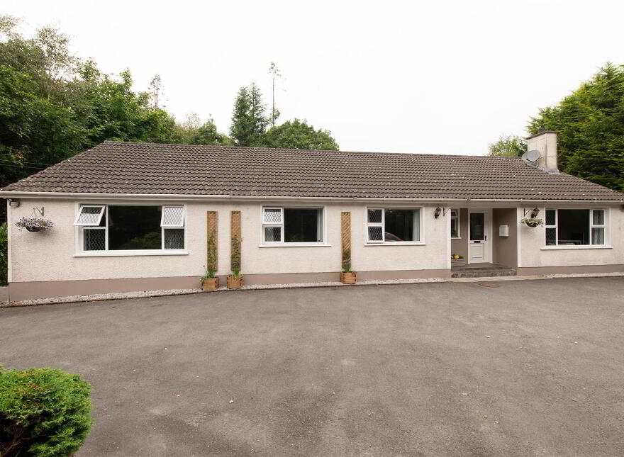 50 Old Park Road, Ballynahinch, BT24 8LY