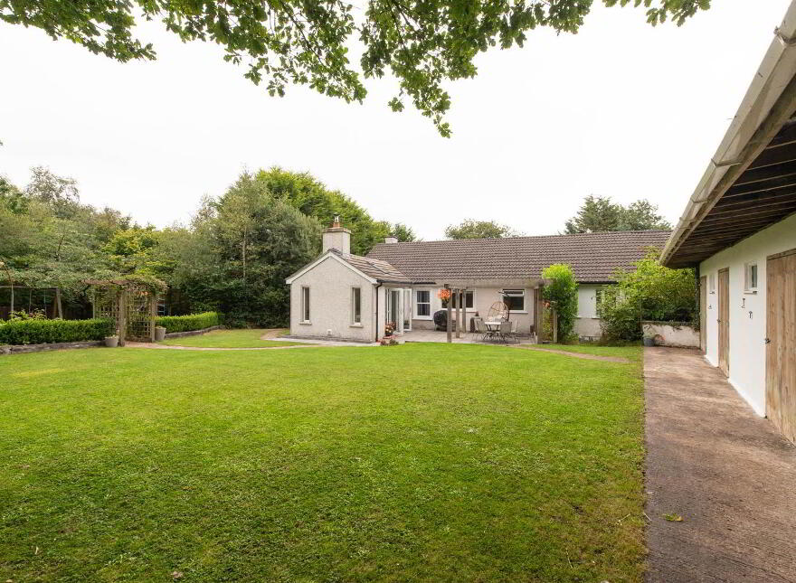 50 Old Park Road, Ballynahinch, BT24 8LY