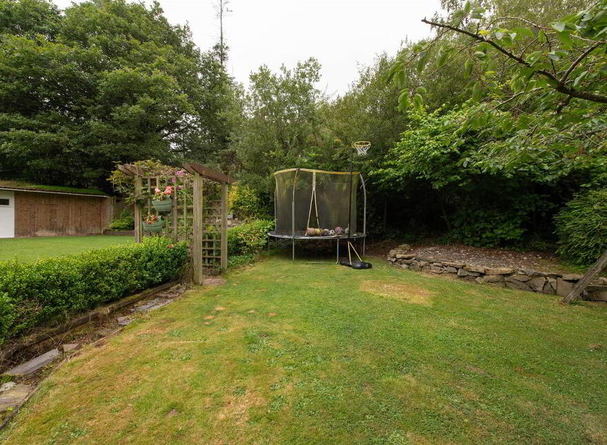 50 Old Park Road, Ballynahinch, BT24 8LY