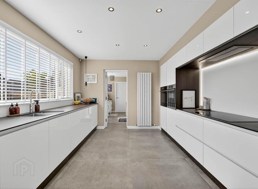 50 Farm Lodge Park, Greenisland, Carrickfergus, BT38 8YB